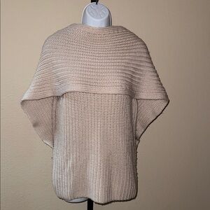 BCBGMaxAzria Mariana Cream 100% Wool Knit Drape Wrap Sweater Women’s Size XXS
